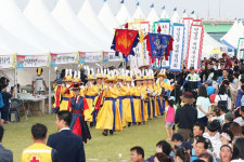 연일부조장터 문화축제 5만명 찾아 대박