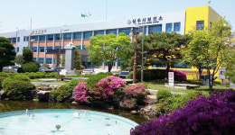 노인이 건강하고 노인이 웃는 도시 100세 시대 준비된 상주시라 전해라