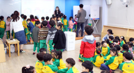 칠곡군선관위, 지역 유치원서 `꿈나무 선거체험교실`