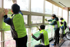 청송署, `작은자의 집` 방문 사랑나눔 봉사할동