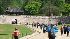 문경새재 인상 깊고… 약돌돼지 맛있어