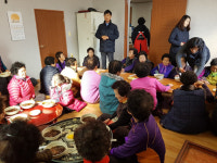 포항 북구청, 경로당 어르신에 자장면 대접