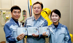 공군 2762부대 81항공정비창 | 공군 81항공정비창 소속 군무원 3명 기술사 자격시험 동시에 합격 '경사'