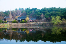 일삼은 건 천 권의 책, 평생 낚싯대 하나…노계의 삶과 예술세계, 문학관에 고스란히