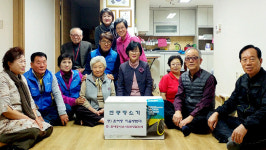 포항 환여동 지역사회보장協 경로당에 청소기 전달