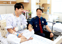 송민헌 대구경찰청장, 업무 중 부상 우정협 순경 위로