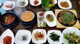 추워야 제 맛 평양냉면·식감 좋은 한우갈비 제대로 즐겨볼까요