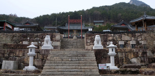 자유를 위한 아름다운 고독… 성주 심원사(深源寺)