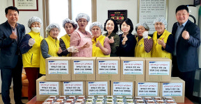 안동농협·농가주부모임 회원, 취약농가 반찬 나눔 행사