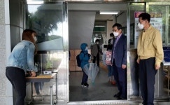 친구들아 반갑다 울릉도 소규모 초등학교 등교