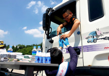 한국교통안전공단, 칠곡휴게소서 화물차 교통안전 캠페인