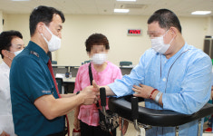 송민헌 대구지방경찰청장, 근로복지공단 대구 병원 위문