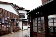 바닷바람과 파도에 오래된 이야기가 익어가는 곳