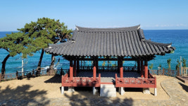 망양정에 올라보니 바다 밖은 하늘인데 하늘 밖은 무엇인가
