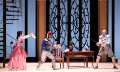 영아티스트를 위한 오페라 세비야의 이발사 무대에