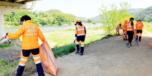 청송군·한국도로공사 청송지사, 봄맞이 환경정화활동