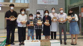 영주시 순흥지역아동센터 어린이들직접 키운 버섯 코로나 의료진에 전달