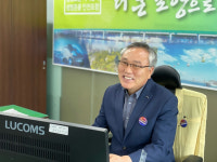추모와 함께 누구나 쉽게 찾을 수 있는 공원 만들어야