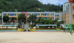 울릉초등, 3년 만에 대면 설명회…학교 교육설명회 소통 한마당