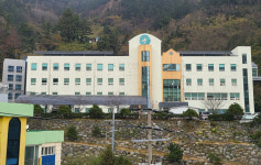 울릉도 병든 어르신 복지부가 사지로…울릉군 요양병원 없애라