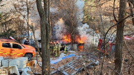 안동시 강남동 한 농가서 화재···소방당국 진화 중