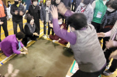 울릉도 떠나갈 듯 윷이야 화합 한마당…울릉군민 윷놀이 대회