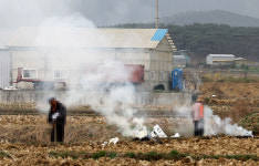 위험한 논두렁 태우기
