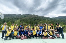 상주 생수업체 (주)동천수, 화북노인회와 환경정화 봉사
