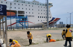 울릉도 얼굴 울릉사동항을 깨끗이…대한적십자 울릉군지구협의회봉사단