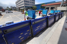 태풍 카눈 대비 현대체철 차수문 설치