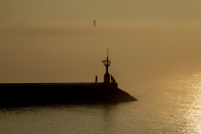 포구와 항구의 희노애락 포항을 담다