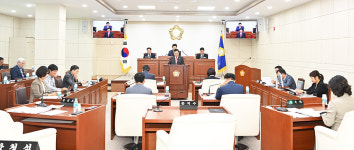 고래불해수욕장 해변공원 부지에     해안 조망 비치파크골프장 만들자