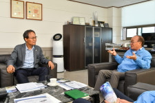 영주시 국가산단 기업유치 전력…박남서 시장 유망 기업 잇따라 방문