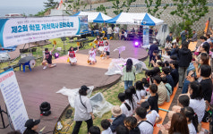 울릉도 첫 마을 학포가 꾸민 큰 문화제…마을주민이 만든 학포개척역사문화축제