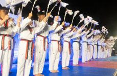 광복 제79주년 울릉도·독도 태권도 퍼포먼스…화랑의 혼 담은 태권도 시범