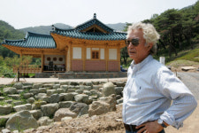 영천에 신성일기념관 건립 오늘 星一家 인근서 기공식