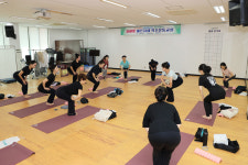 칠곡군 보건소, 일반인 대상의SNPE 바른자세 척추운동교실운영