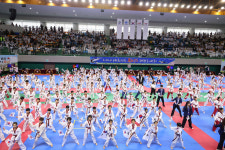 2024 대한민국독도수호태권도대회 …5천여명 참가 독도 플래시몹으로 독도수호 의지 다져