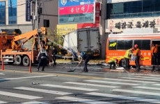 김천시, 신음동 시청사거리 교통사고 발생