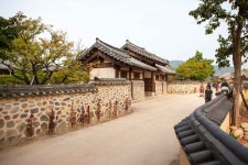 [창간 35 특집] 볼 건 많은데 머무르지 않는 ‘경북’… 관광객 잡기 과제