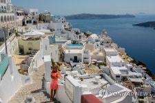 아난티, 영덕에 프리미엄 숙박시설과 108홀 골프장 투자 논의… ‘한국형 산토리니’될지 주목