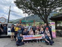 문경경찰 ‘달리는 청춘다방’ 눈길