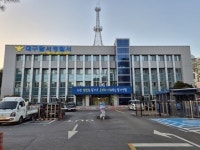 대구 달서구 월배시장서 스포츠유틸리티차 전복⋯운전자 경상