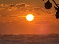 2년 만에 다시 열린 호미곶 해맞이···붉은 말의 해 첫 해를 맞다