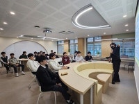 풍푸스터디마루 | 경산고, 미래형 스터디 카페 ‘느티마루’ 조성