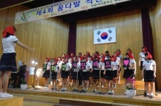 창원 반송여중 꿈 다발 작은 음악회열어