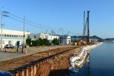 환경단체 창원 삼호천 매립 공사 비판