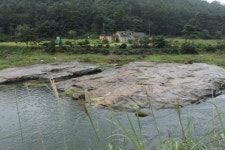 이성계에 섬멸된 왜군 피, 람천 너럭바위 물들여