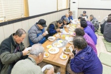 홀몸노인 마음 녹이는 짜장면 한 그릇