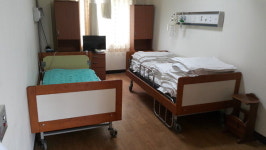 프란치스꼬의 집 폐쇄…갈 곳 없는 직원과 어르신